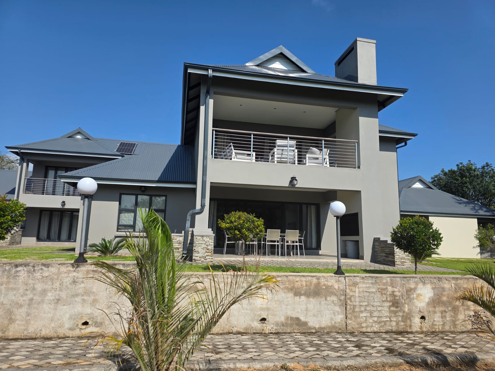 Diamond & Pearl Holiday Home