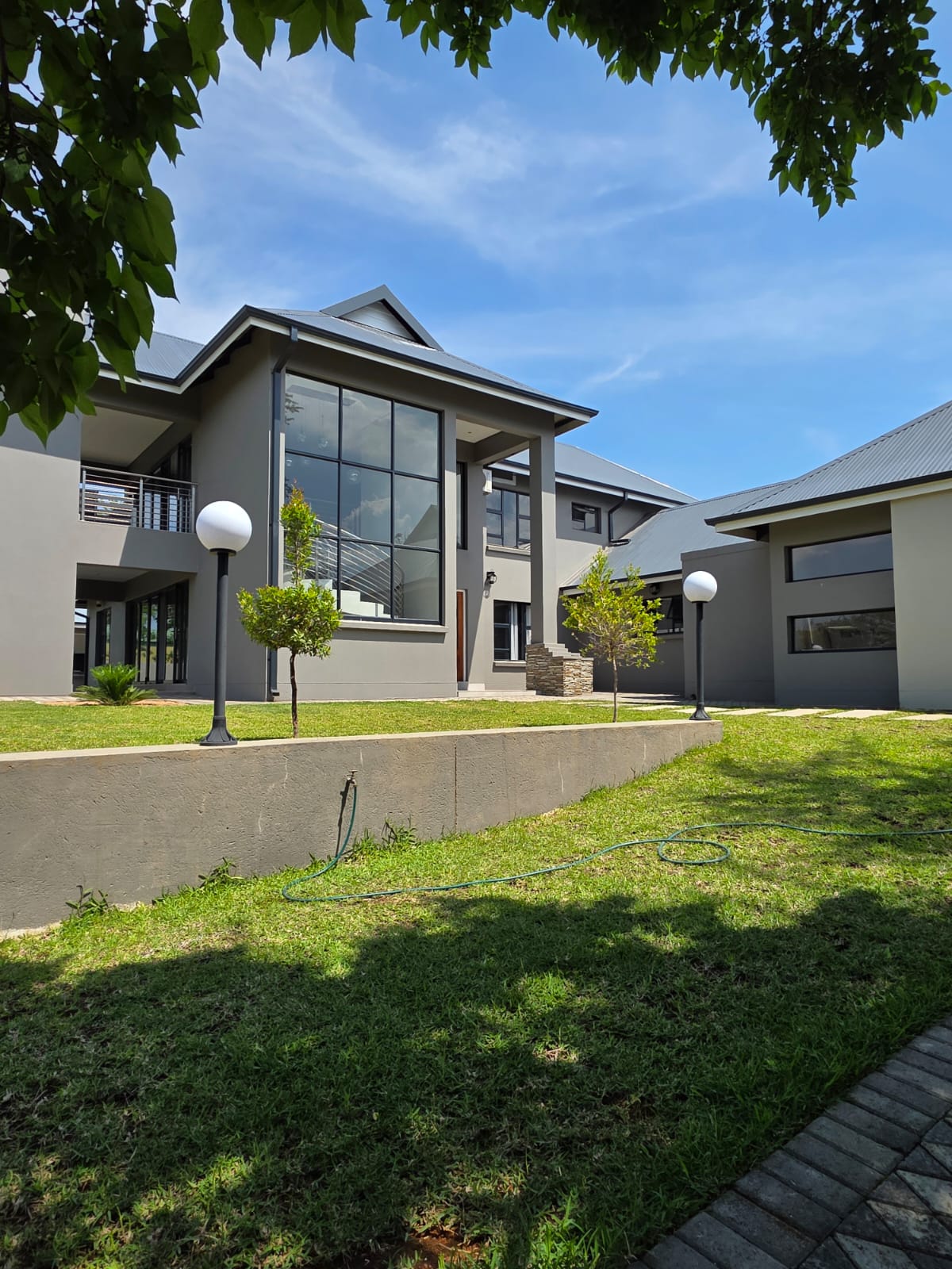 Diamond & Pearl Holiday Home
